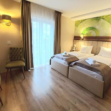 Senta Papuli Rooms 4U מראה חיצוני תמונה