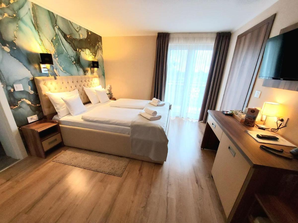 Senta Papuli Rooms 4U מראה חיצוני תמונה