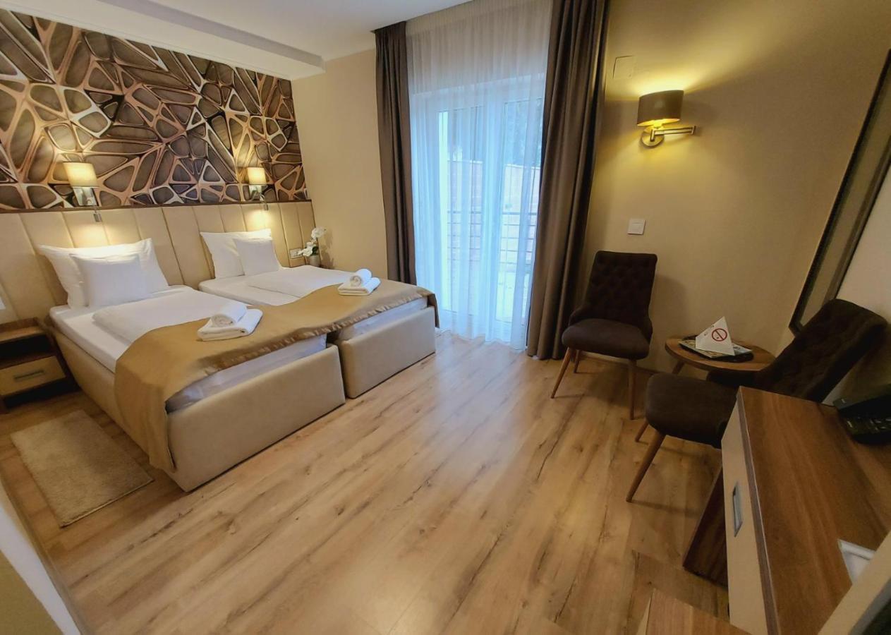 Senta Papuli Rooms 4U מראה חיצוני תמונה